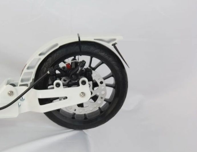 Trotineta NOUA, pliabila, frână la mana pe disc si la picior