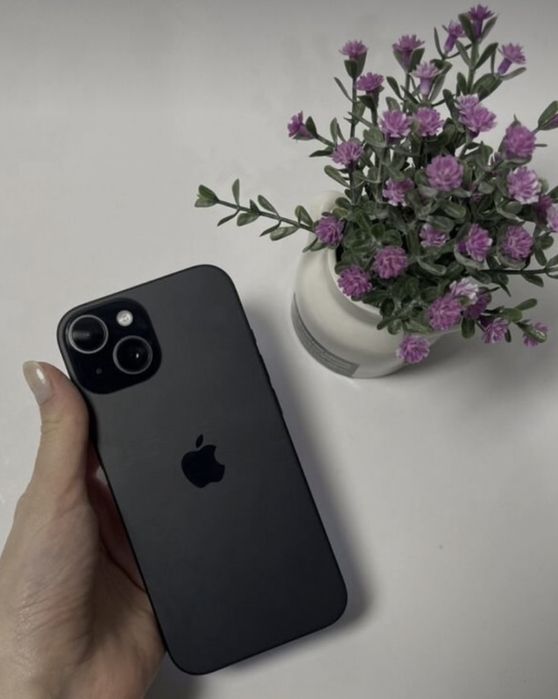 Продам iphone 15 128 gd