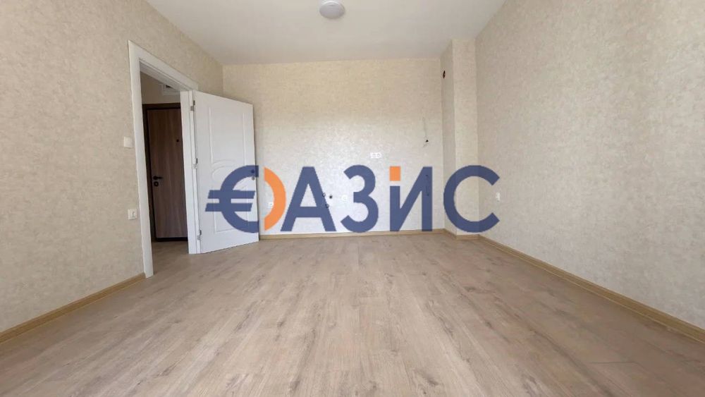 Продава се Двустаен апартамент в к.к. Слънчев бряг - 52 кв.м за 912 €/кв.м - Снимка #9