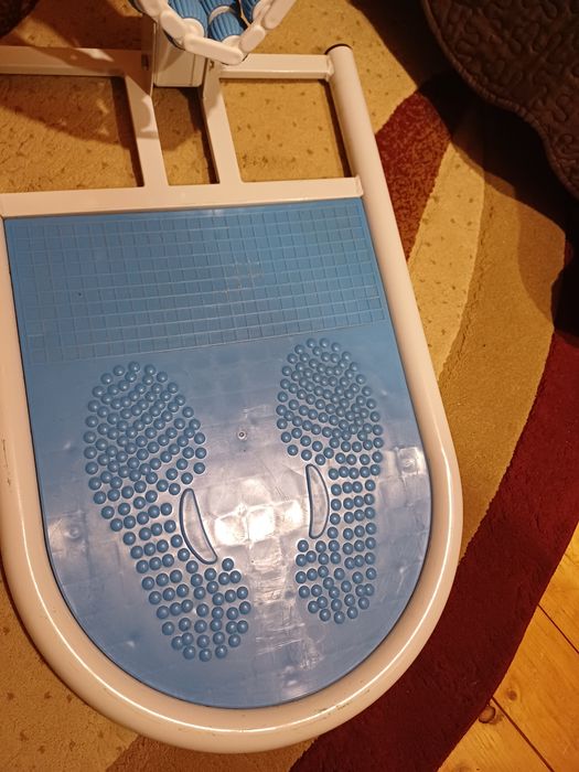 Aparat de vibromasaj