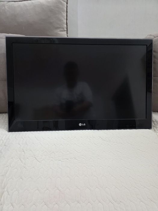 Продам телевизор Lg 32 дьюма