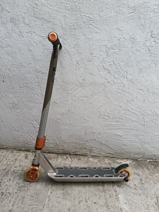 Vând trotinete Oxelo