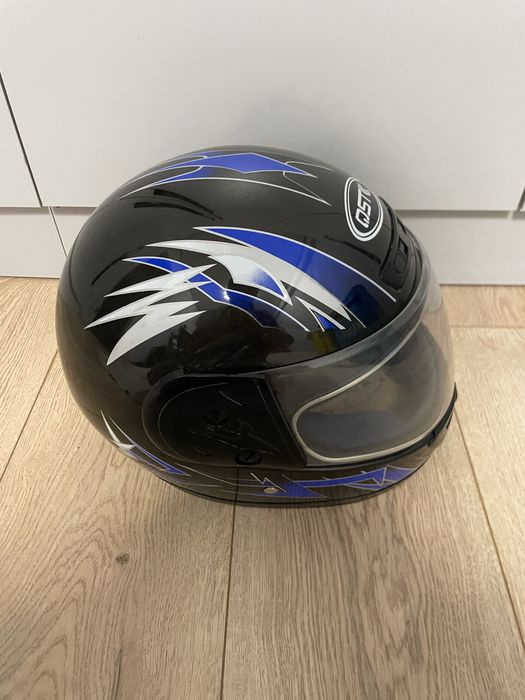 ! Продам Шлем QST