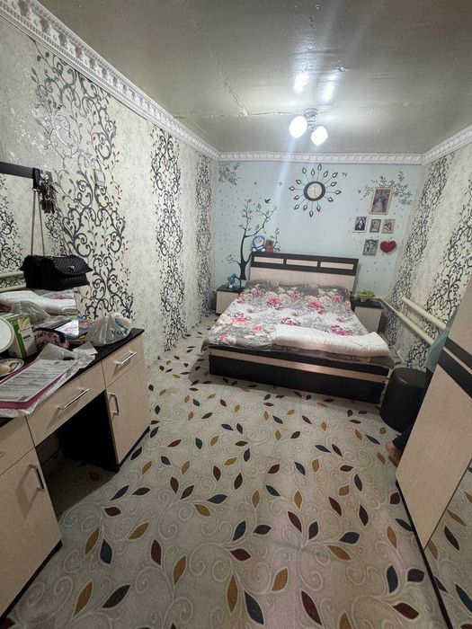 Продам дом махалля А.Тимура 1,5соток 6комнат угловая