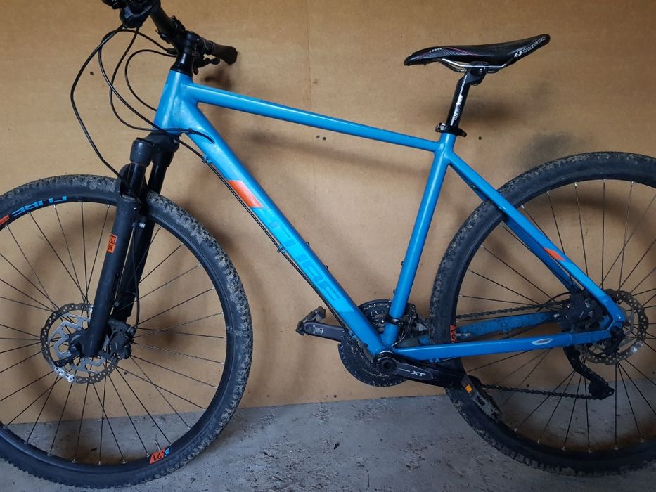 Bicicleta Cube 3x10 speed