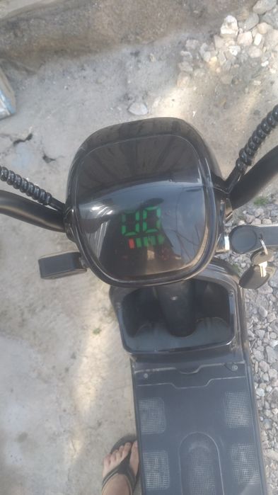 Скутер Velomax x3