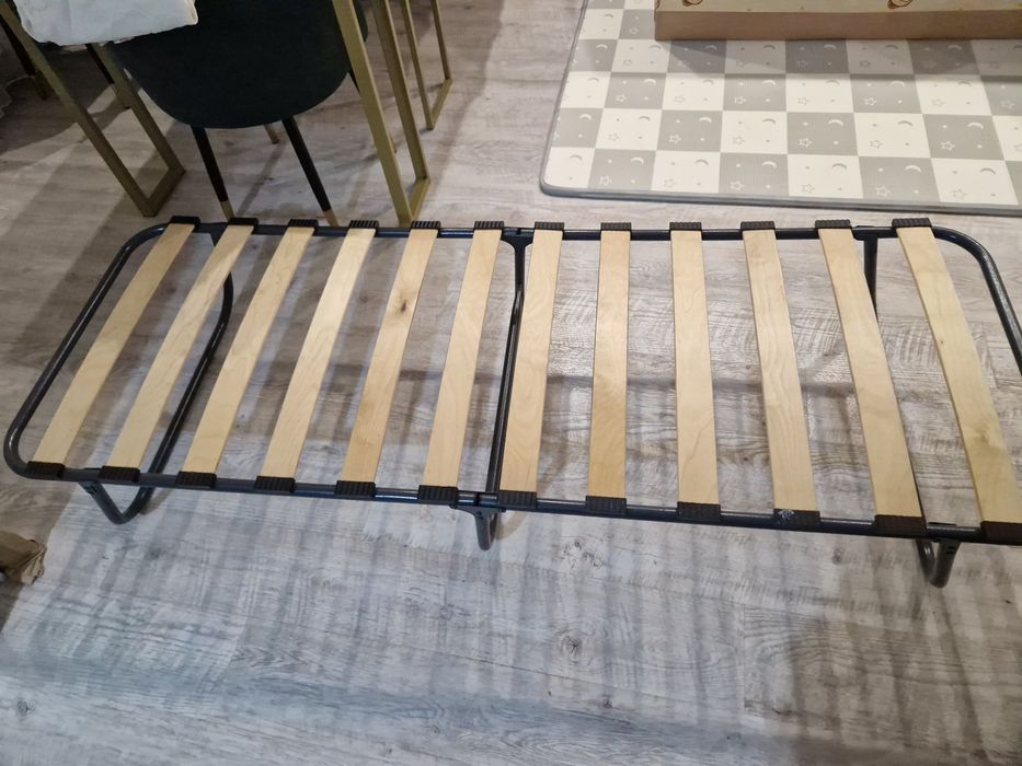 Раскладушка для дома или для дачи