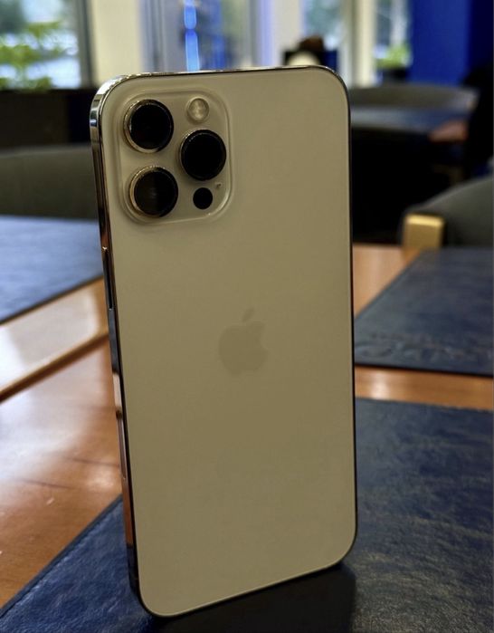 Iphone 12 pro max 79%