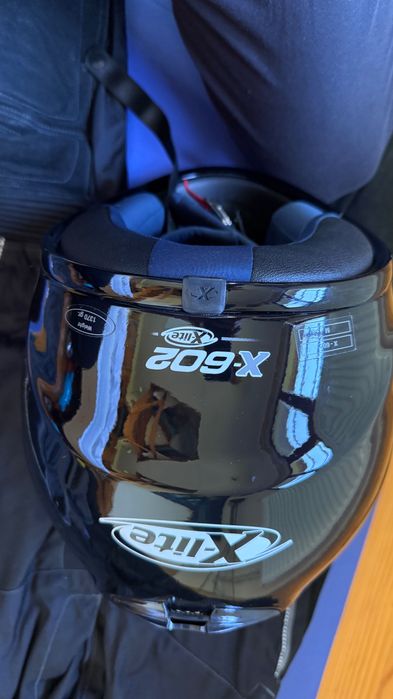 Casca, jacketa si pantaloni motocicleta "M" nou Tg Mures pret f mic!