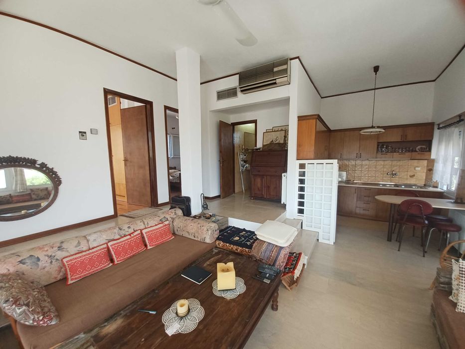 Продава къща 160 м2 с двор 300 м2 в Аспровалта, Гърция