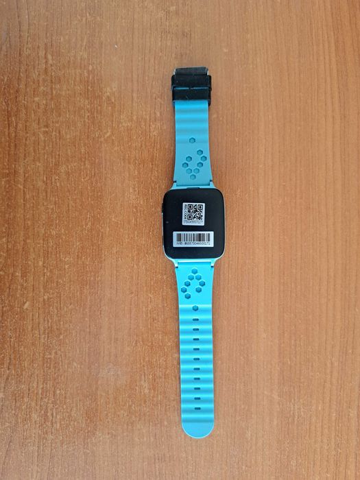 Детски смарт часовник HQwear S528, реален GPS чип тракер,камера, Фенерче, SOS бутон, син