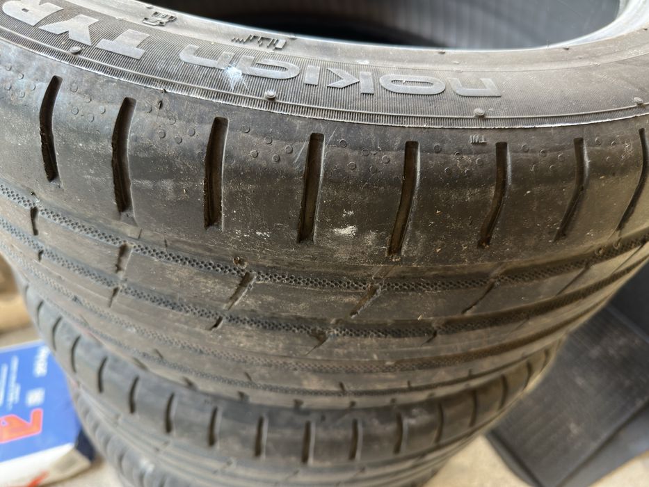 Летни гуми Nokian Powerproof 235/45ZR17 DOT 2022