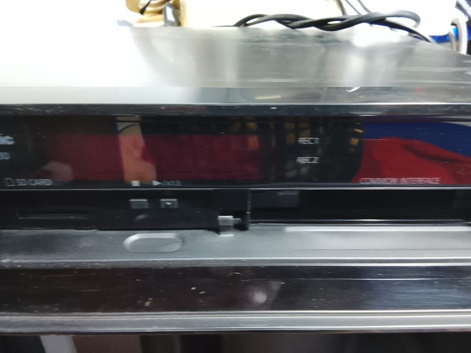 Dvd Blue Ray  Panasonic cu HDD și recepție TV