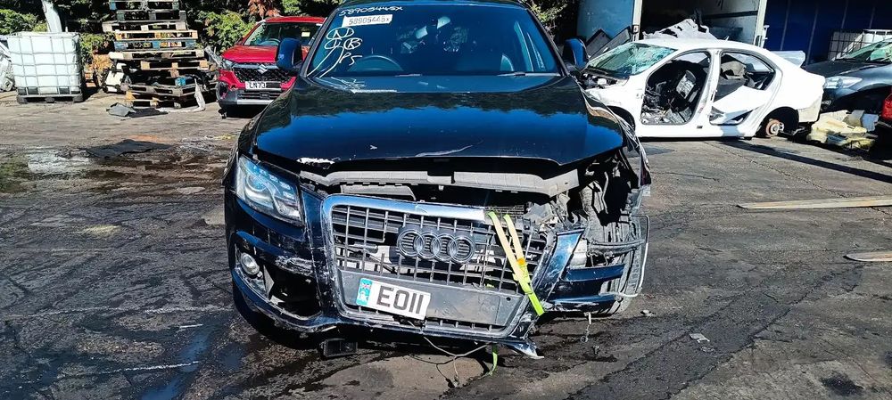 Dezmembrari / Dezmembrez AUDI Q5 (8RB) [Fabr 2008-2016] S-line 2.0 TDI CGLB cutie viteze automata cod culoare LZ5A