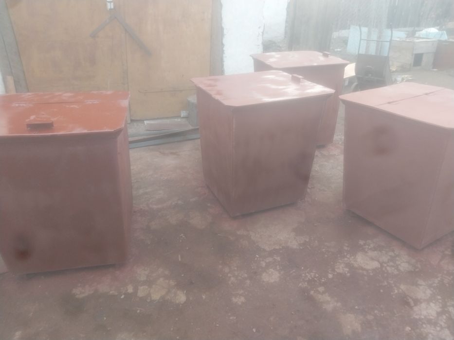 Продам мусорный контейнер