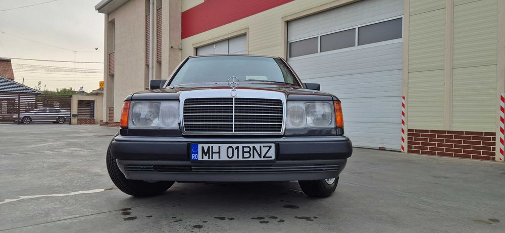 MERCEDES-BENZ E-Class 1991 — imagine 3