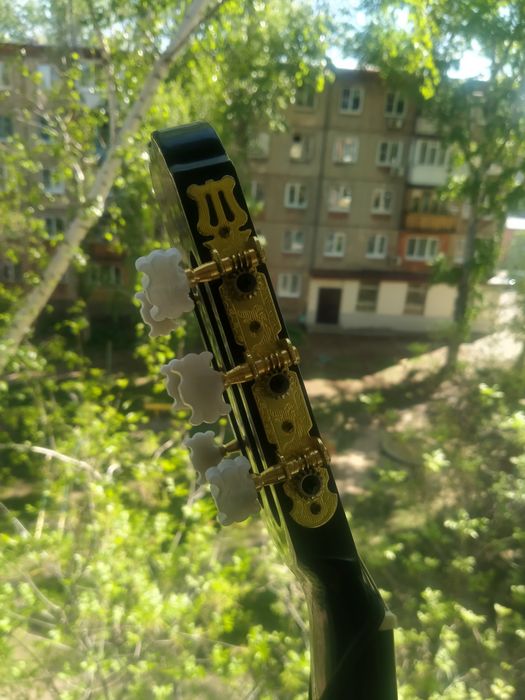 Продаётся гитара за 30К