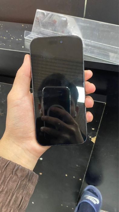 Продам iphone 14 pro
