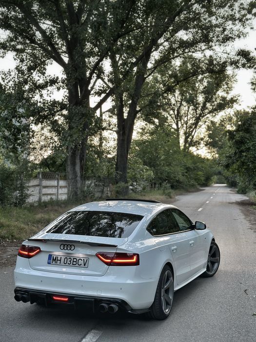 AUDI A5 Sportback S-line | 2.0 TDI 177 CP | QUATTRO | MANUALĂ | TRAPĂ | R19