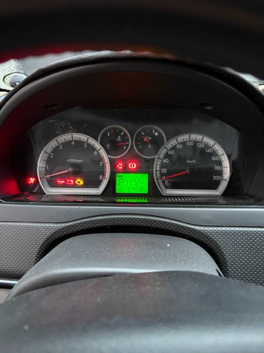 Продаю свою Nexia 3