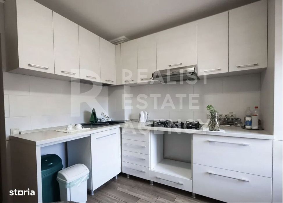 De vânzare – Pensiune activă, Iasi