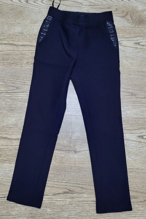 Школьная форма продам