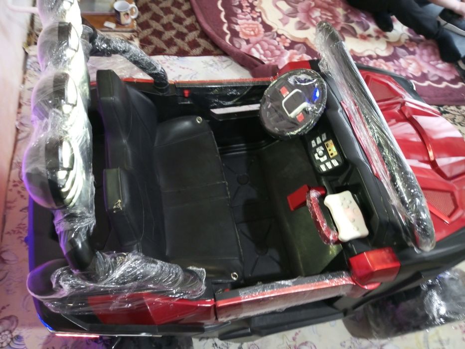 Detskiy mashinka Baggi 4×4