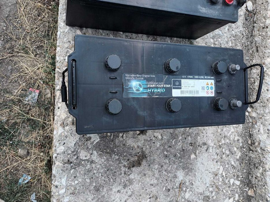 Акумулатор за камион