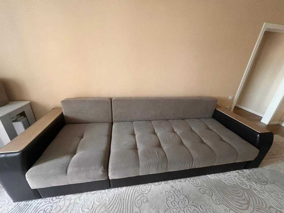 Раскладной диван с ящиками