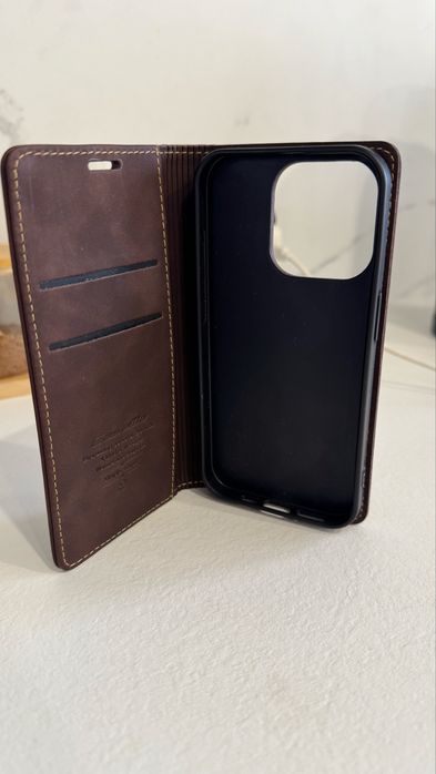 Чехол на iPhone 15 pro