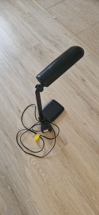 Продается Лампа настольная