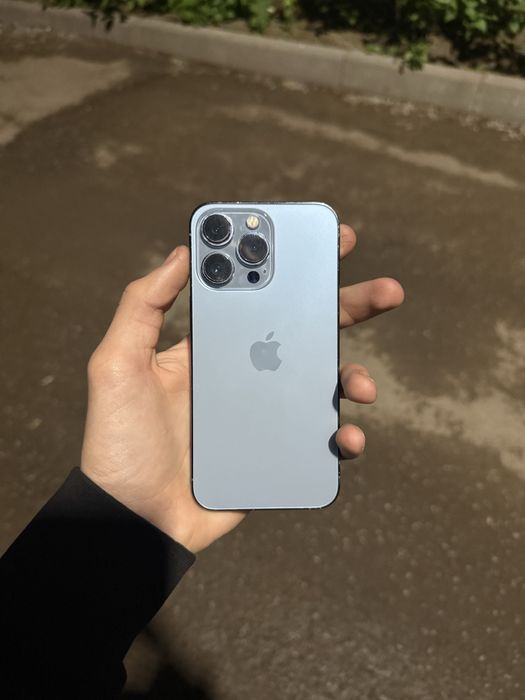 Продам айфон 13 про