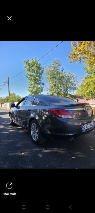 Vând Opel Insignia