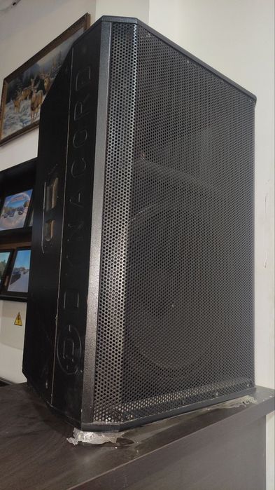 Музыкальный аппаратура.Пулт,Калонка(800) Микрофон,10м