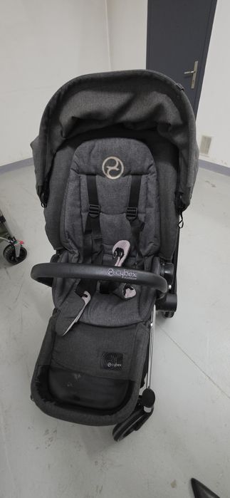 Продаю коляску cybex platinum