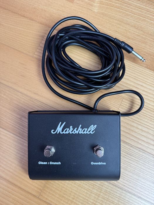 Amplificator chitară Marshall MG100HFX + footswitch original