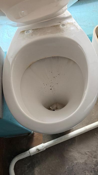 Продам унитаз ..