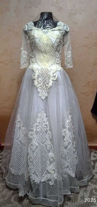 Распродажа! Свадебные платья б/у, оптом.