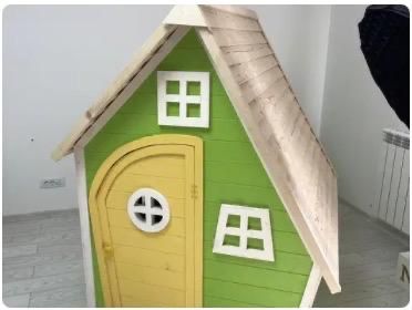 Casuta din lemn pentru curte, copii