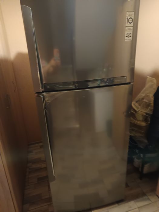 Frigider LG cu congelator