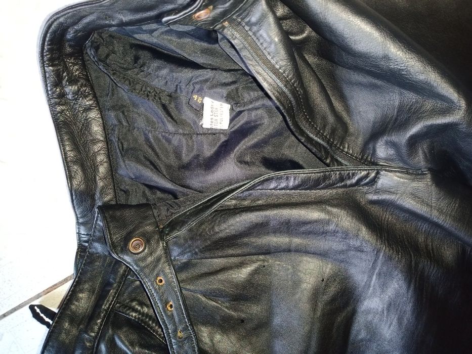 Pantaloni din piele naturală Nr 42