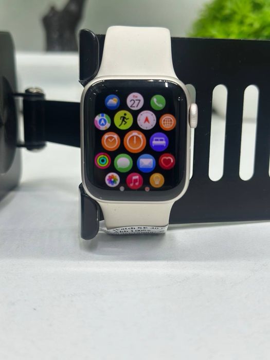 Apple Watch SE für 40 mm Akb 100%