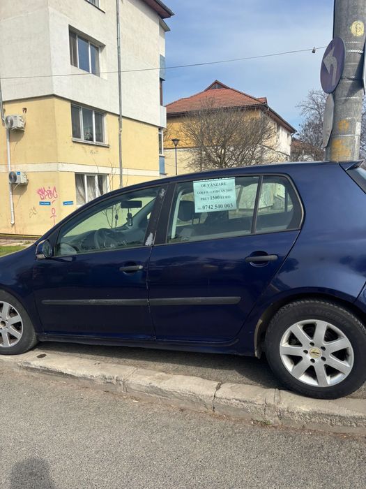 DE   VANZARE   GOLF 5 Euro 4