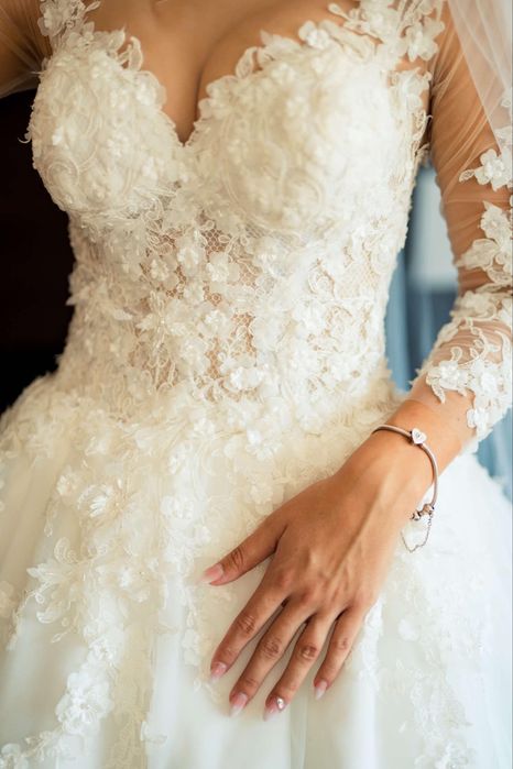 Rochie mireasa trenă model unicat