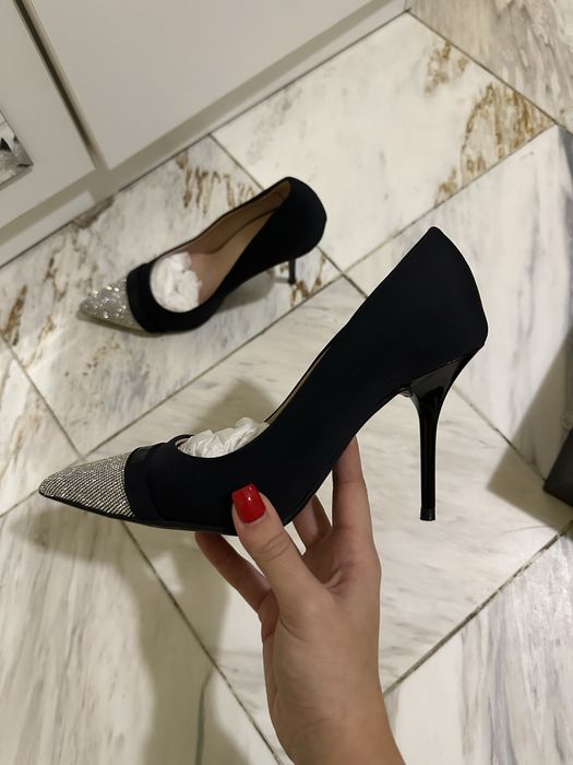 Обувки Love Moschino с тънък ток