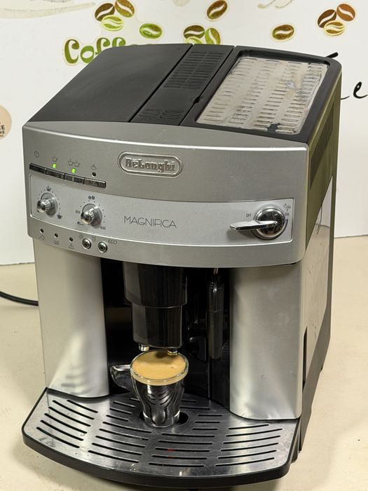 Кафемашина кафе автомат delonghi magnifica с гаранция