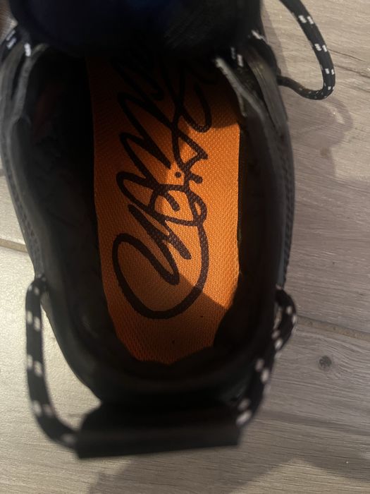 Versace Chain Reaction