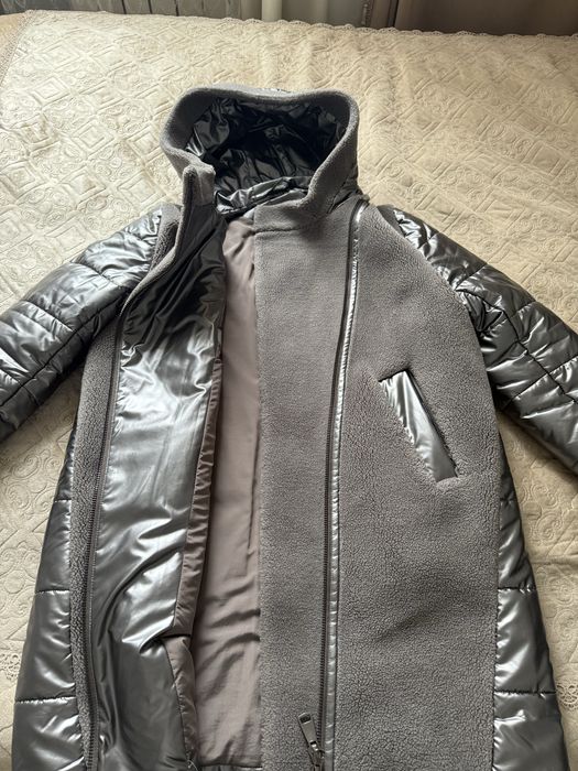 Продам куртку зимнию