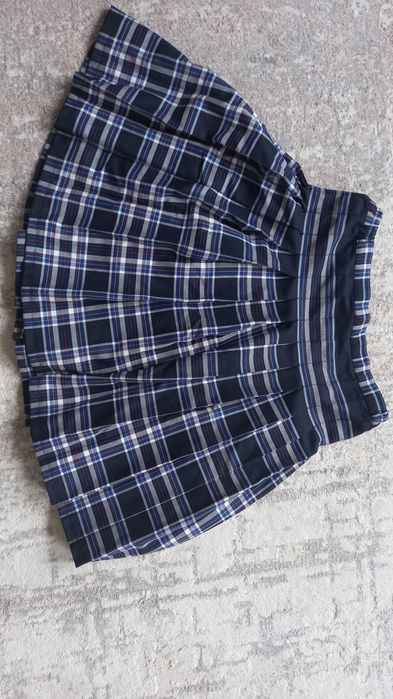 Продам школьную юбку