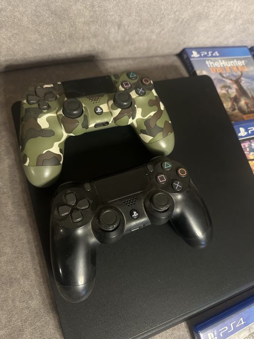 Vand PS4 Slim 1Tb